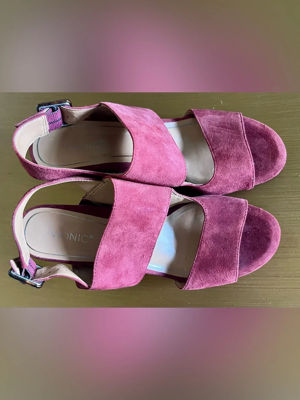 Vionic Burgundy Suede Block Heel Sandals